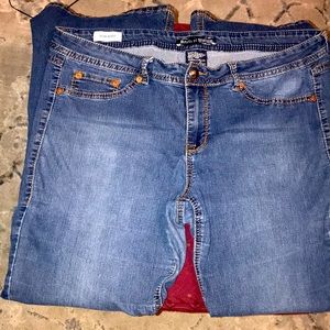 Torrid Source of Wisdom, slim boot style, heavy drk gold stitching